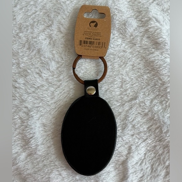NWT Alaska Moose Metal & Leather Keychain - Picture 5 of 6